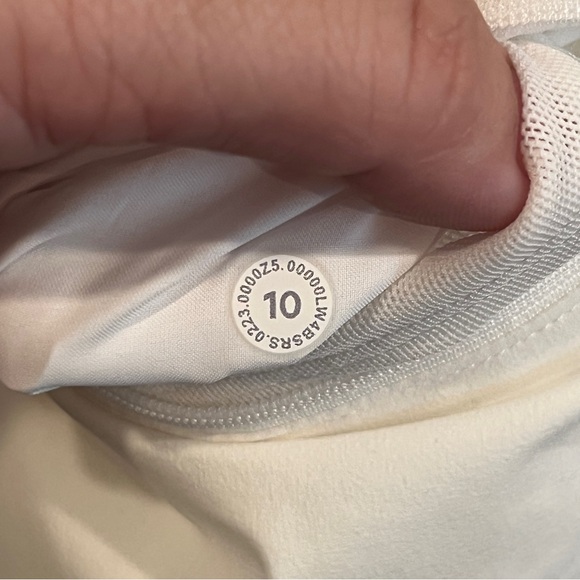 Lululemon mist over windbreaker white size 10 lightweight workout - Picture 12 of 13